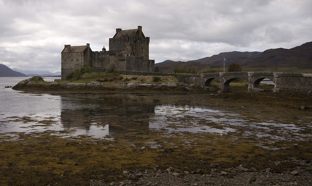 Eilean an Donan Castle by FOG-Presto