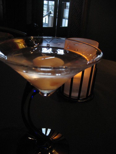 Dinner @ Yamashiro /// lychee martini!!!