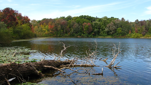 Changing colors on Third Sister Lake