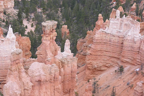 Inspiring spires at Bryce Canyon