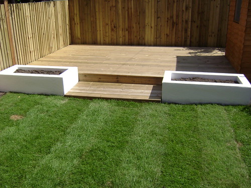 Macclesfield Decking and Paving  Image 15