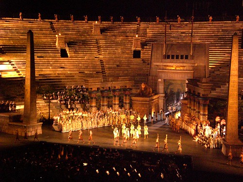 Die Opernaufführung AIDA in der Arena von Verona