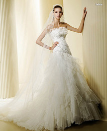 White Strapless Wedding Dress Style