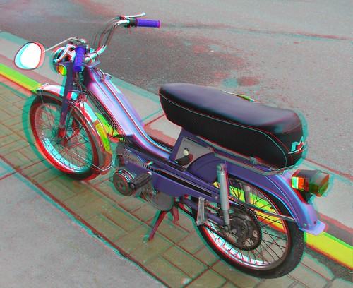 Mobylette Anaglyph 3D 