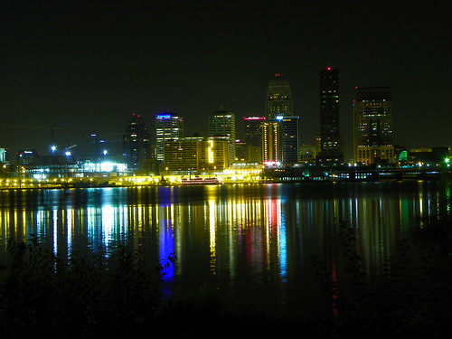9.12.2009 Louisville , KY at night (6)