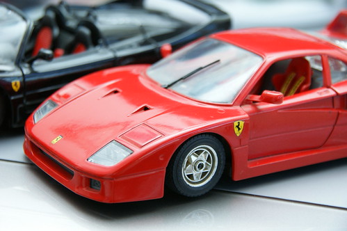 Ferrari F50 (1995), F40 (1987)
