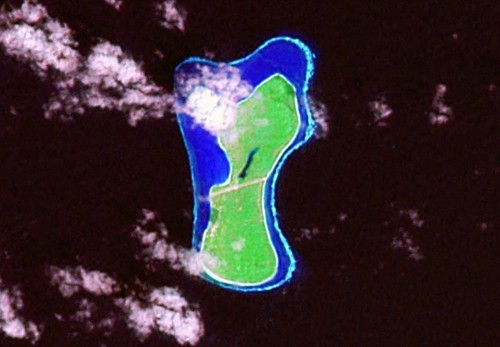 Mejit Island - Landsat Image N-59-10_2000 (1-31,250)