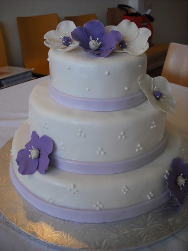 Purple and White Wedding Cake Wedding Cakes