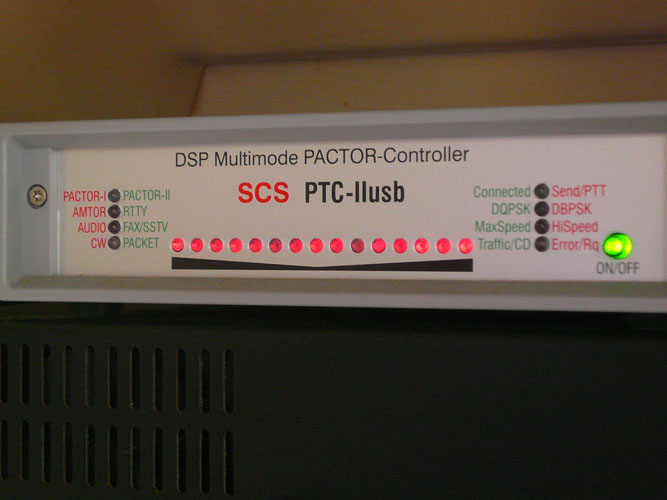 The pactor modem for checking email through the SSB radio