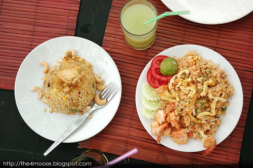 Baan Kun Pra - Food
