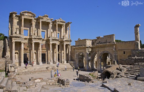 #Ephesus in #Turkey are amazing ruins which in its   height was home to 250,000 people. This is The Library   dating to 125AD by ZeeGlobe