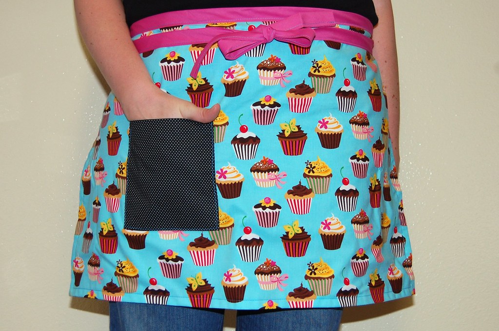 blue cupcakes/polka dots reversible half apron