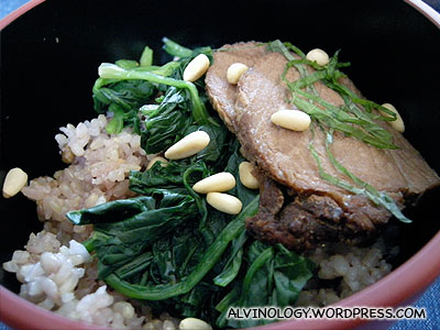 Rice with pork slices