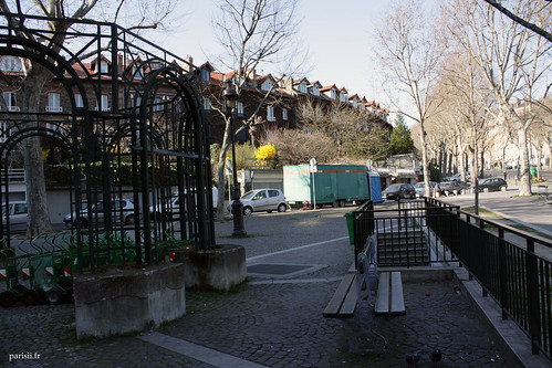 La Campagne à Paris, situé sur une hauteur de la ville