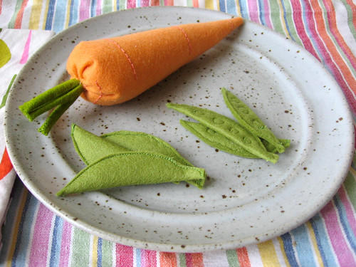 Felt Peas and Carrot