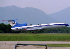 Malev TU-154B-2 HA-LCH GRO 24/05/1989