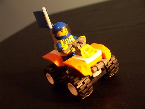 LEGO 7736 Coast Guard Quad Bike (1)