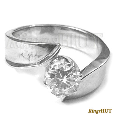 diamond rings for women. diamond rings for women