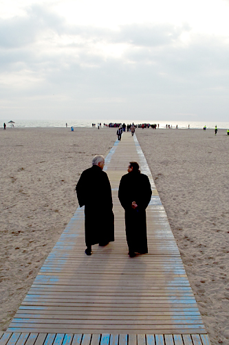 beach-priests