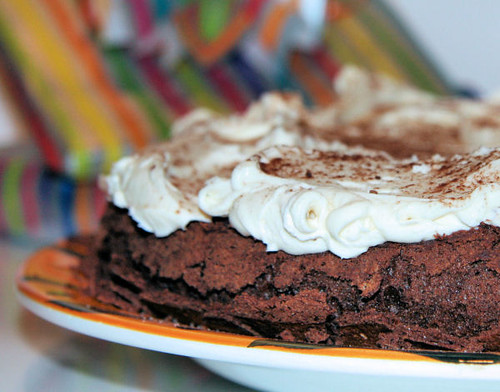 flourless chocolate cake 0455 R