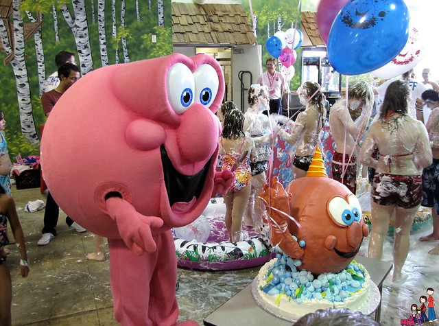 Mr Bubble cuts his 50th birthday cake