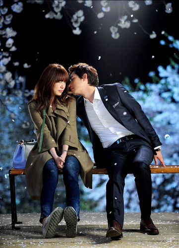 Kang Ji Hwan Cherry Heudeureojin Magical Night Kiss 2