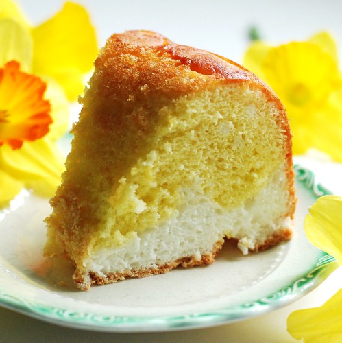 Daffodil cake.