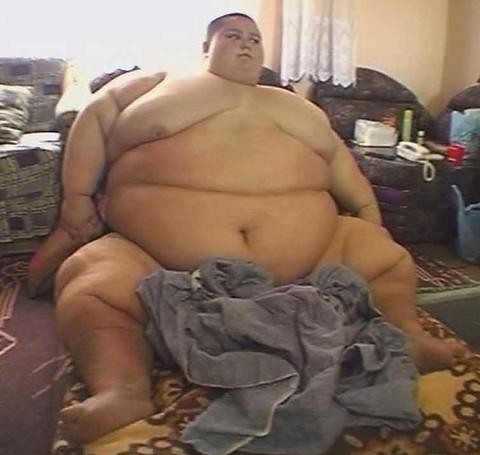 naked-fat-guy