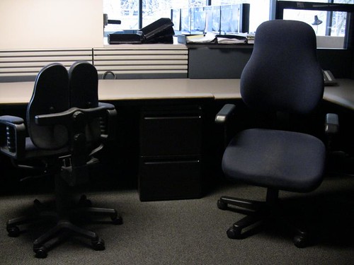 Empty desks at the P-I