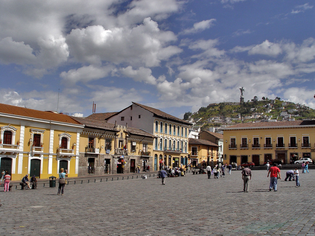 DSC00728 Plaza de San Francisco Quito Ecuador
