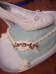 Custom Birthday Cake - Cinderella Pillow Vanilla