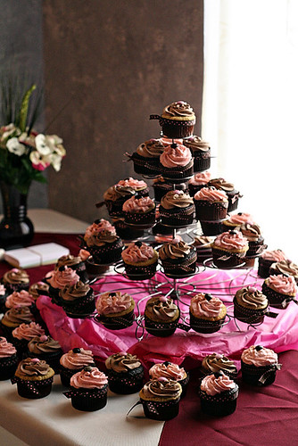 bridal shower cupcakes