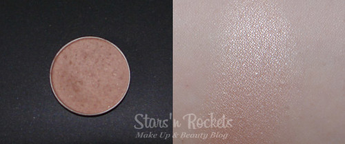 MAC Naked Lunch Eyeshadow Swatch (Frost)