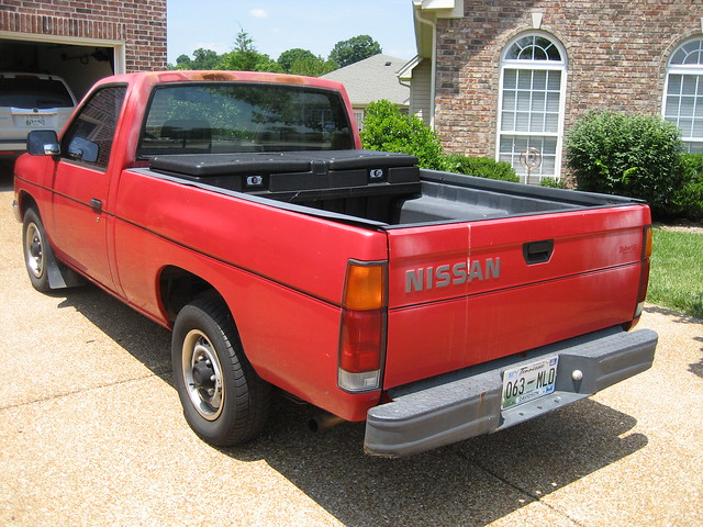 nissan pickup 1992