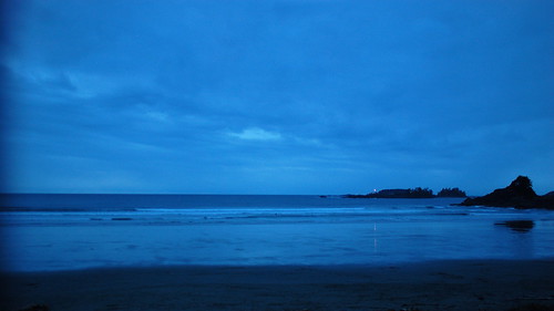 Blue dusk at Cox Bay