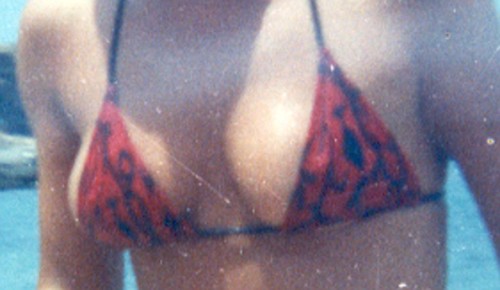  : bikini, tits, red, breast