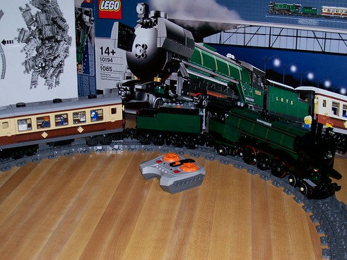 Custom Lego Train 12V to PF RC track Adapter
