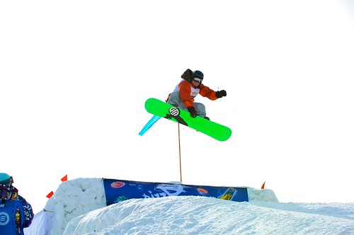 Snowboarders in KZ