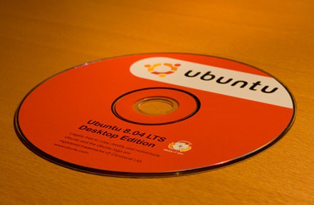 CD Ubuntu 8.0.4