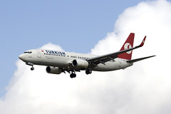 Turkish Airlines B737 TC-JGE (2)