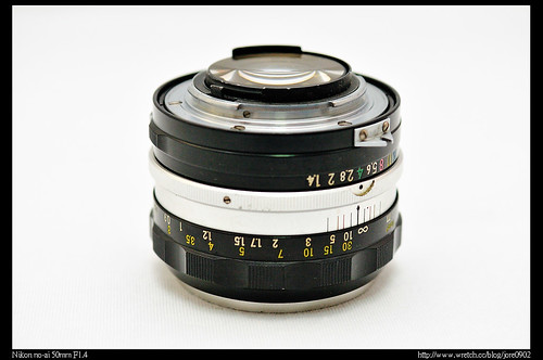 你拍攝的 Nikon no-ai 50mm F1.4。