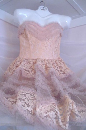 Shabby Chic Prom Dress par such pretty things