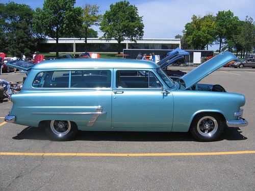 1953 Ford Wagon
