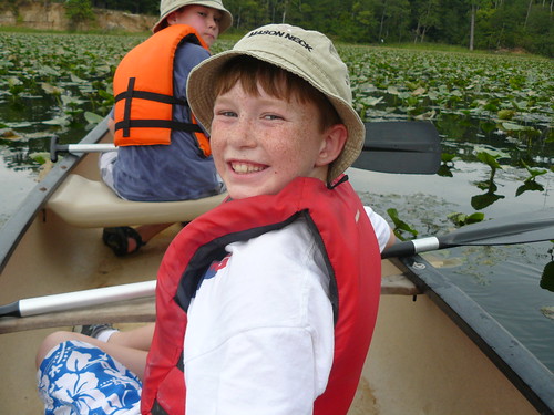 People in nature: Kids canoeing at Mason Neck State Park