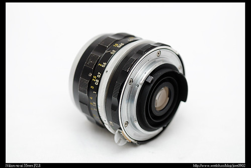 你拍攝的 Nikon no-ai 35mm F2.8。