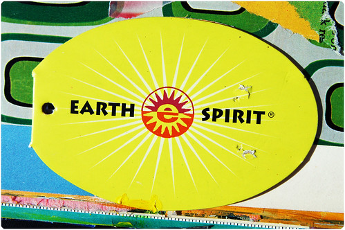 Earth Spirit shoe label glued in too (Copyright Hanna Andersson)