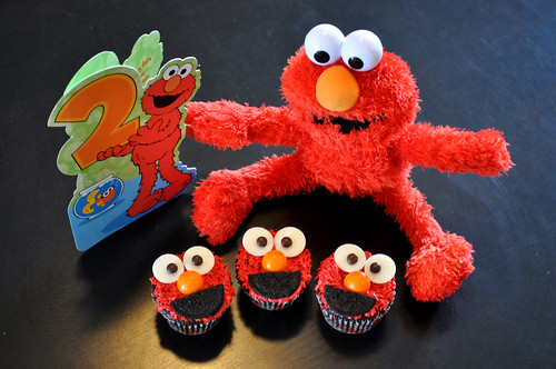 Pictures Of Elmo Cupcakes 97