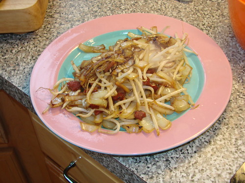 bean sprout onion and sausage
