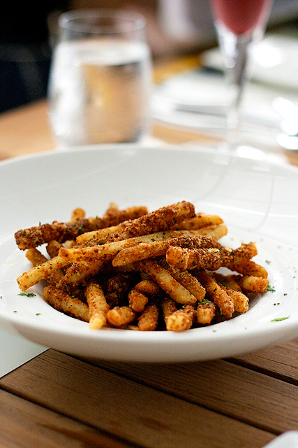 Crunchy Francese Frittura (S$10.80): Shoestring fries covered with extra crisp exotic spices