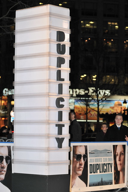 Julia Roberts & Clive Owen a l'Avant Premiere du film Duplicity by nicogenin